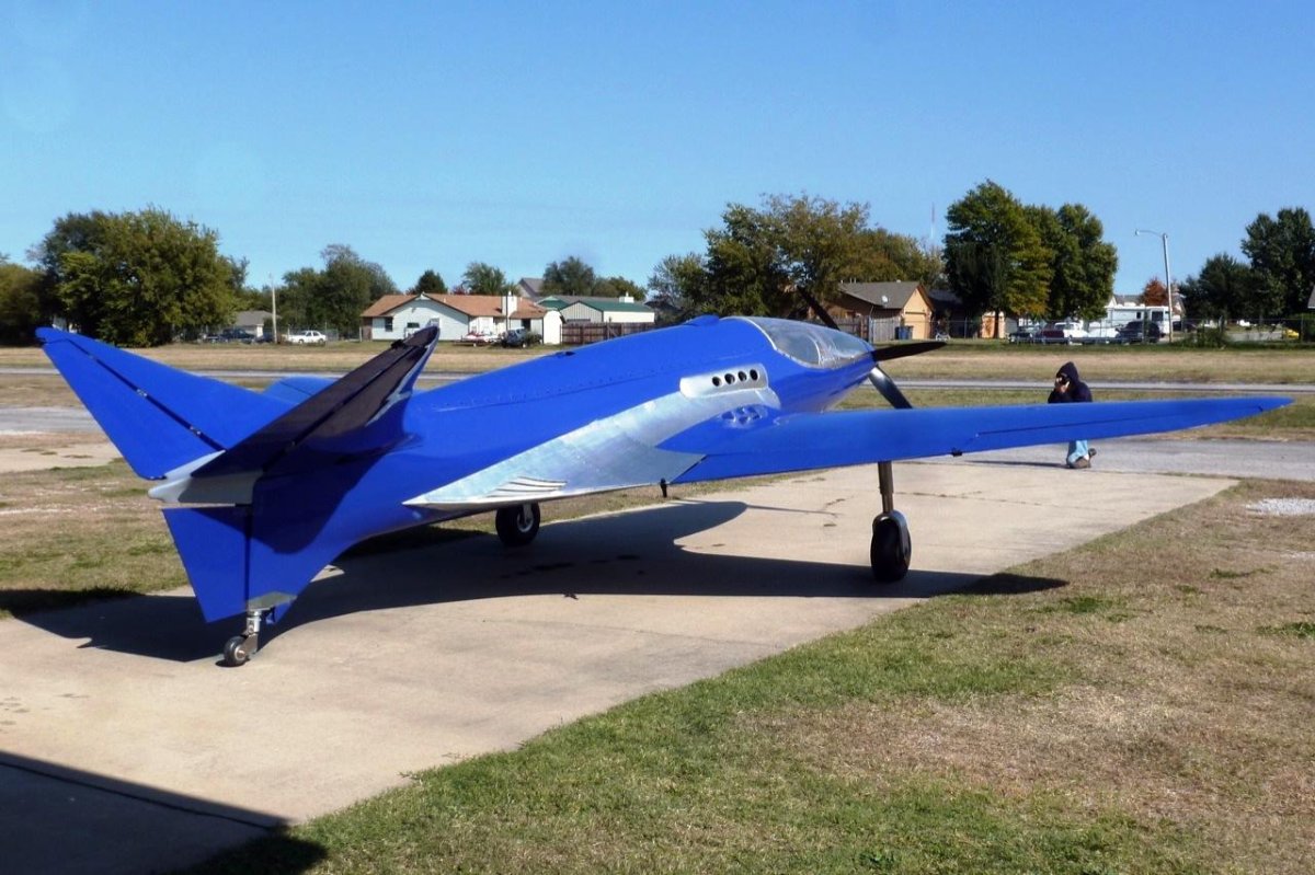 Bugatti 100p