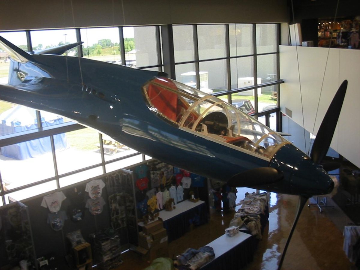 Bugatti 100p самолет