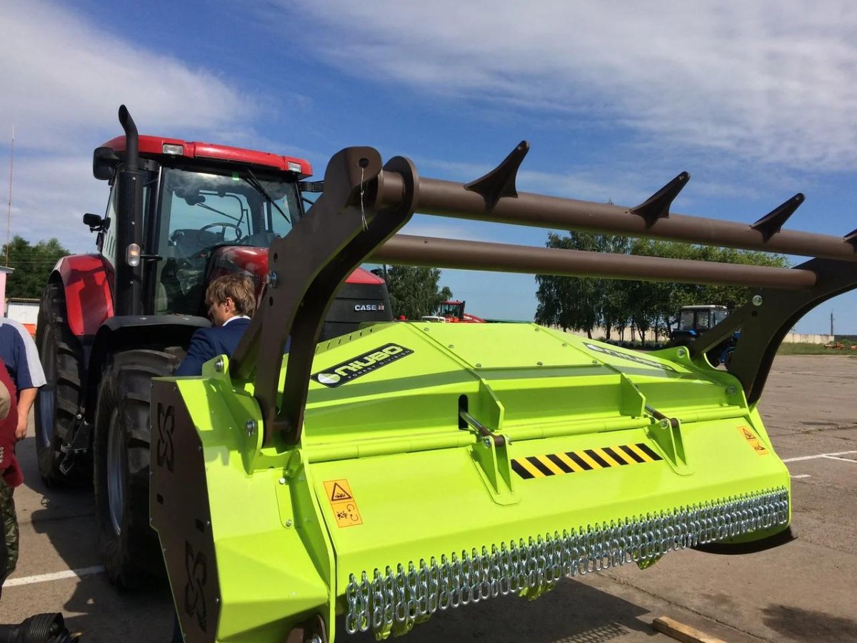 Мульчер um-Forest 220