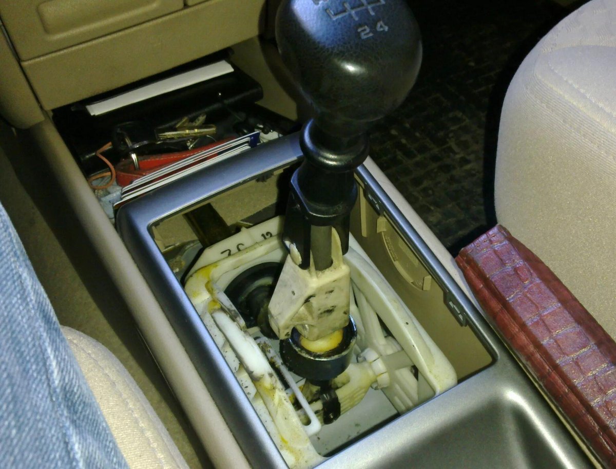 Рычаг КПП Шевроле Лачетти