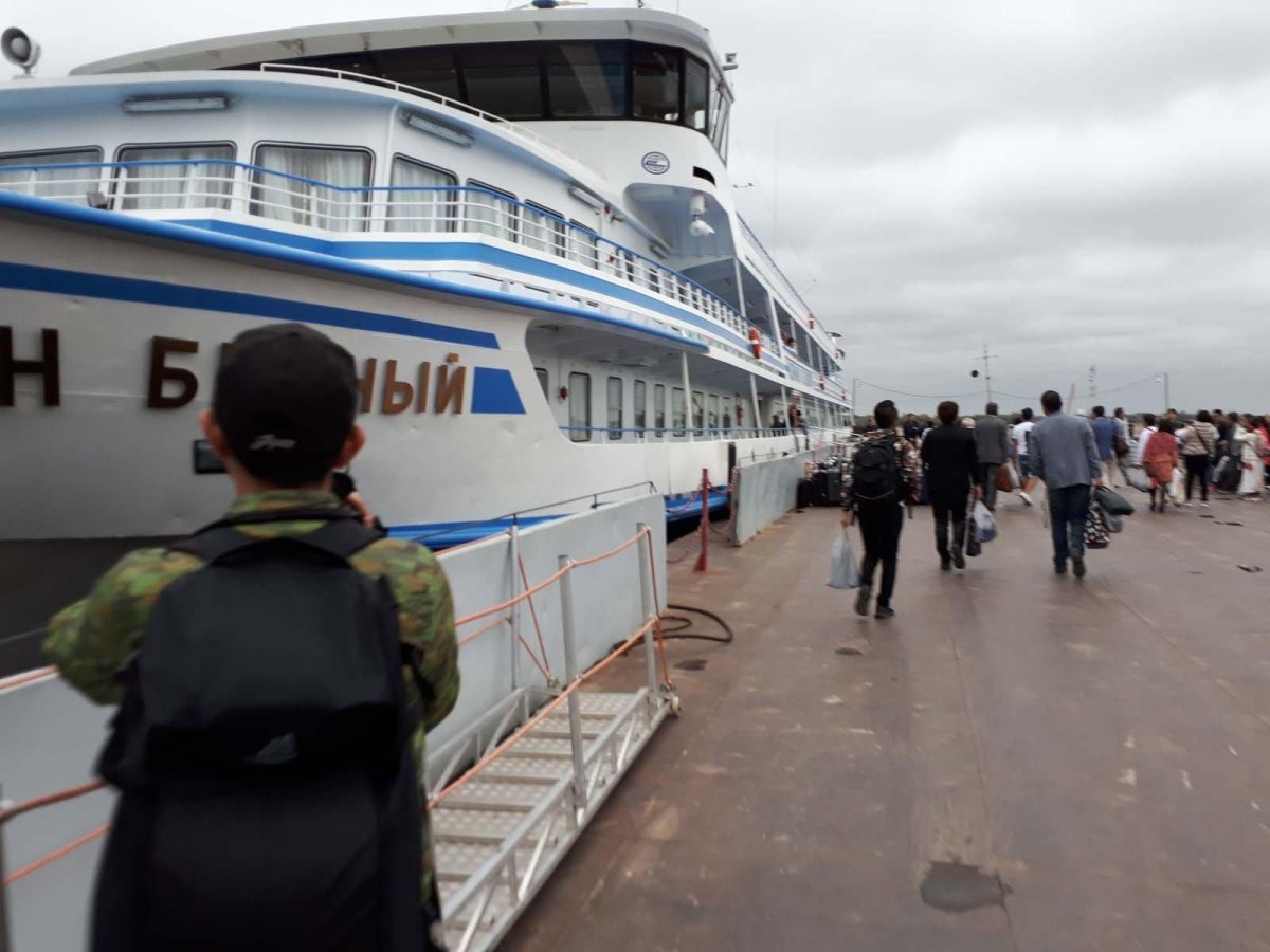 Михаил Светлов теплоход Якутск