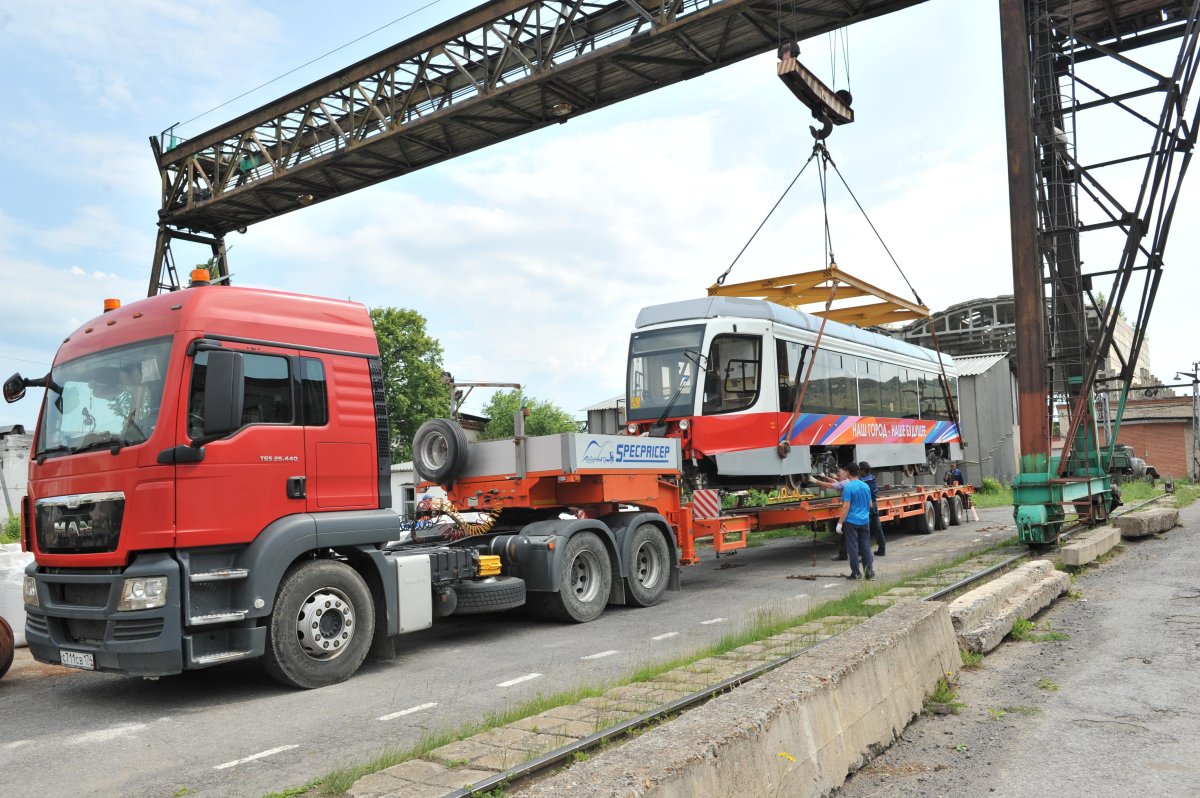 УКВЗ Усть-Катавский вагоностроительный завод имени с.м Кирова