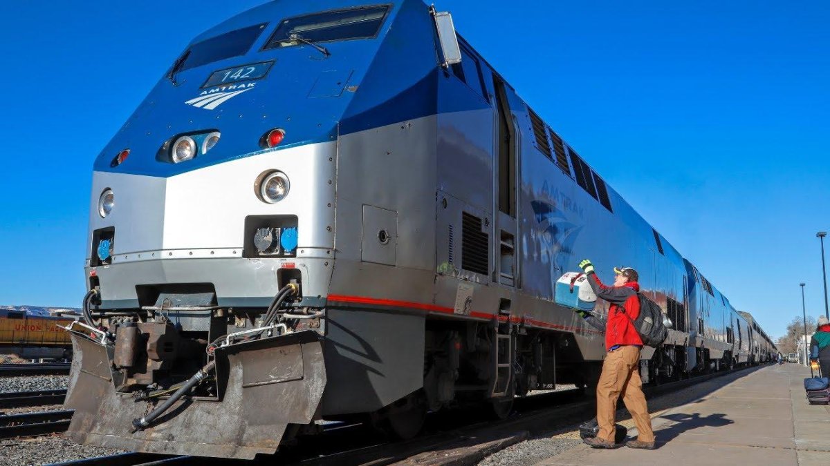 Поезда Амтрак США