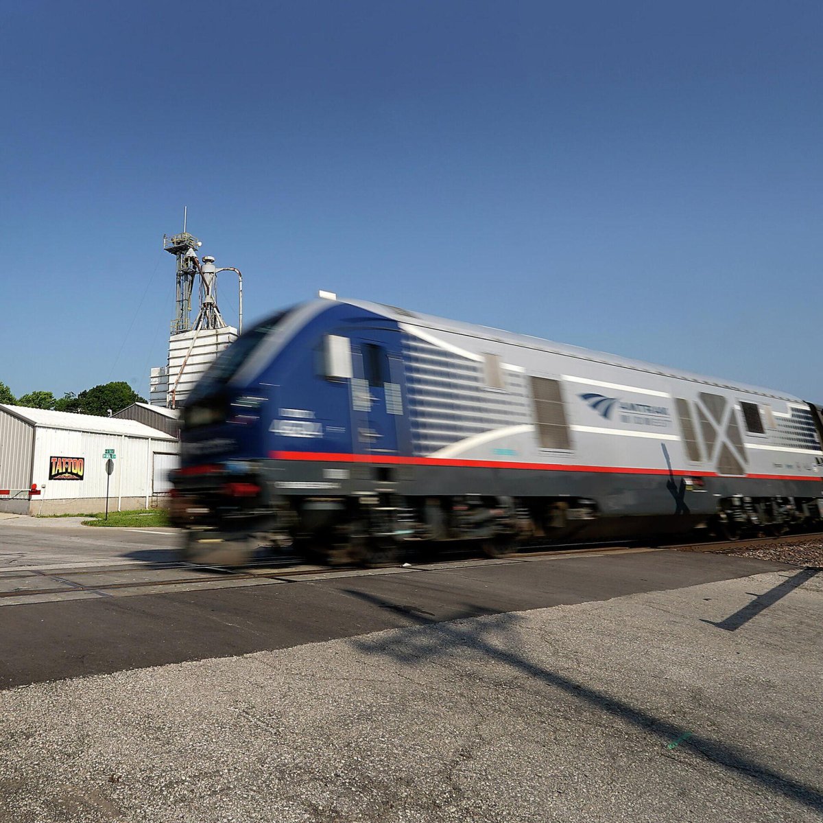 Поезда Америки Amtrak