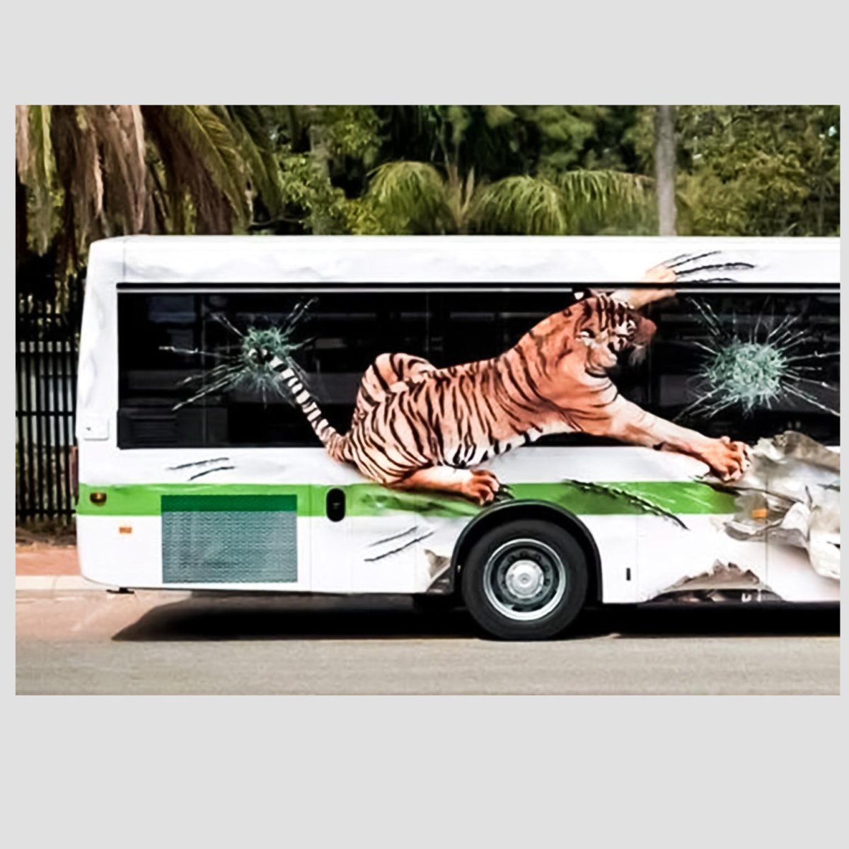 Необычная реклама на авто