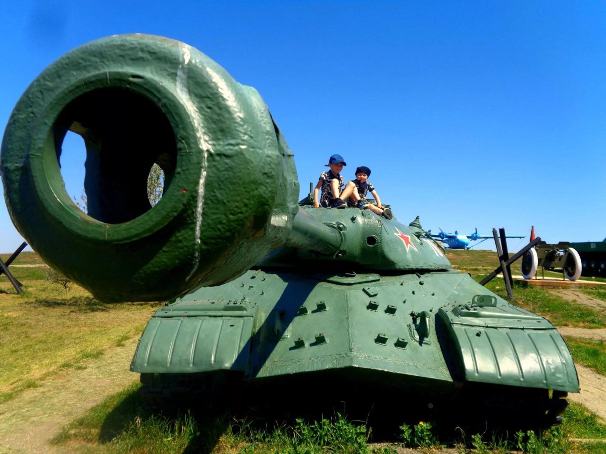 Музей боевой техники Военная горка в Темрюке