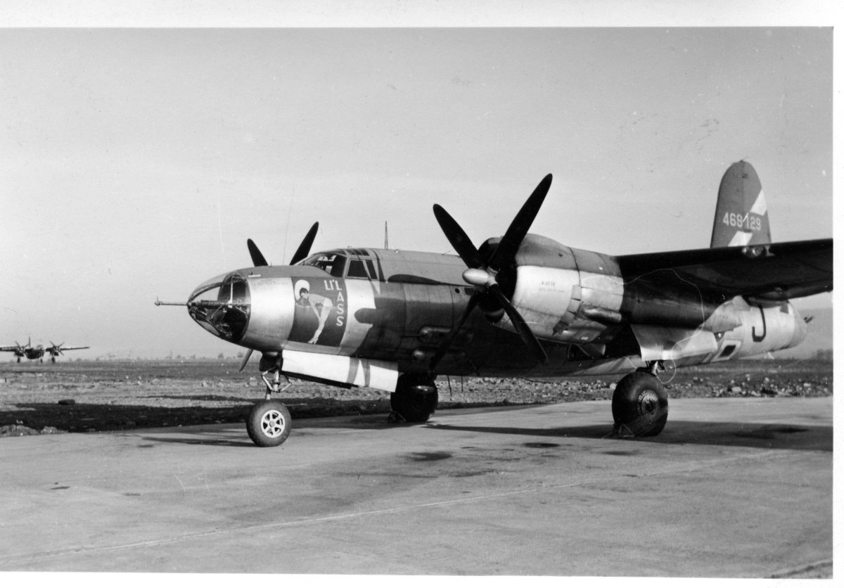 Бомбардировщик b-26 Marauder