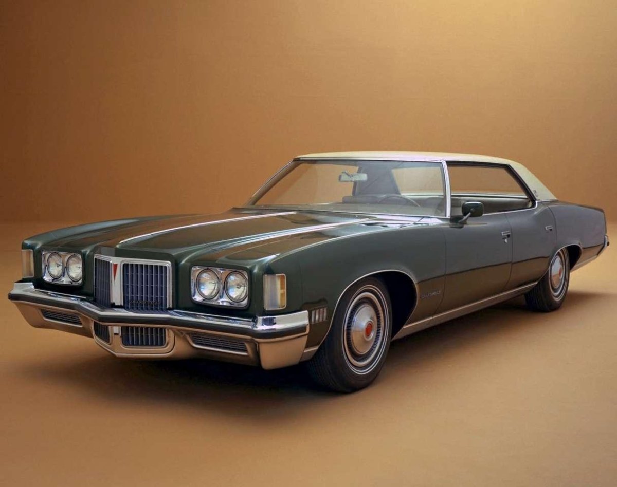 Pontiac Grand ville 1972 Мираж