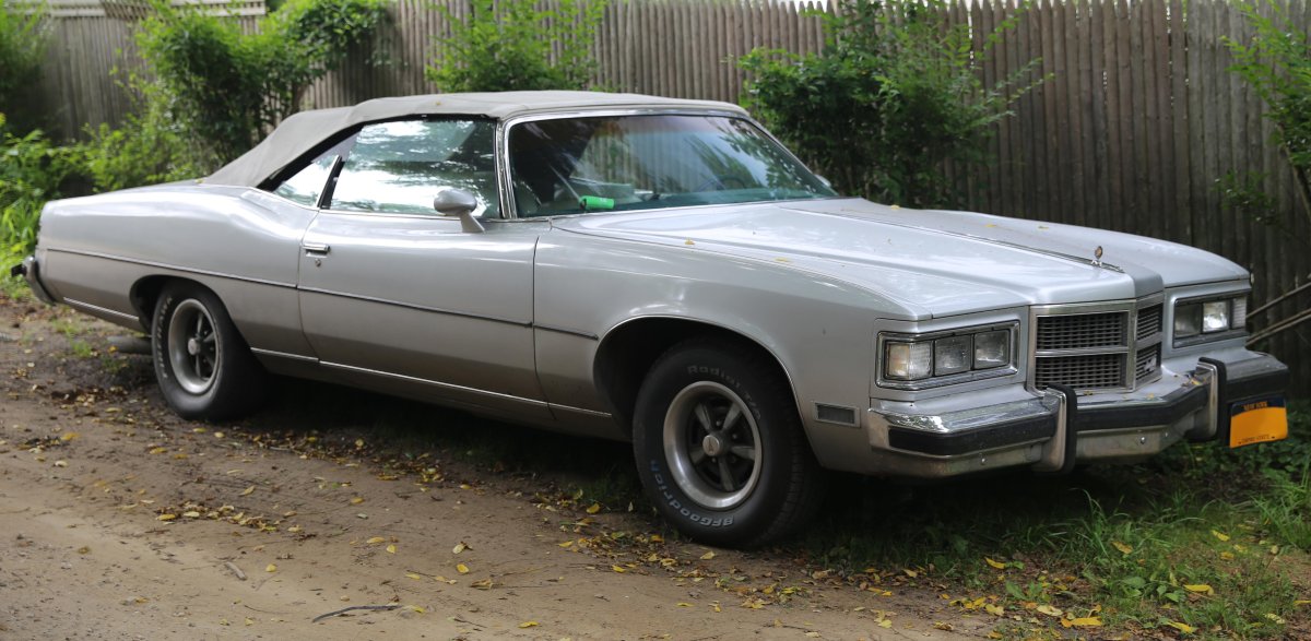 1974 Pontiac Grand ville