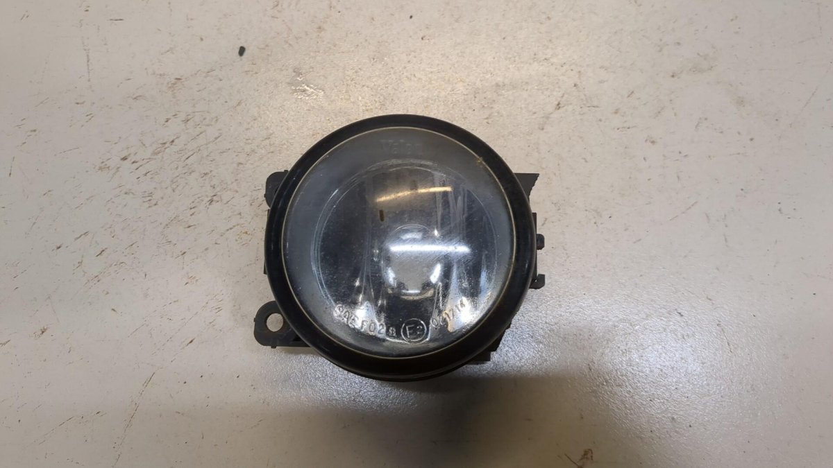 1209177 Противотуманная фара Ford