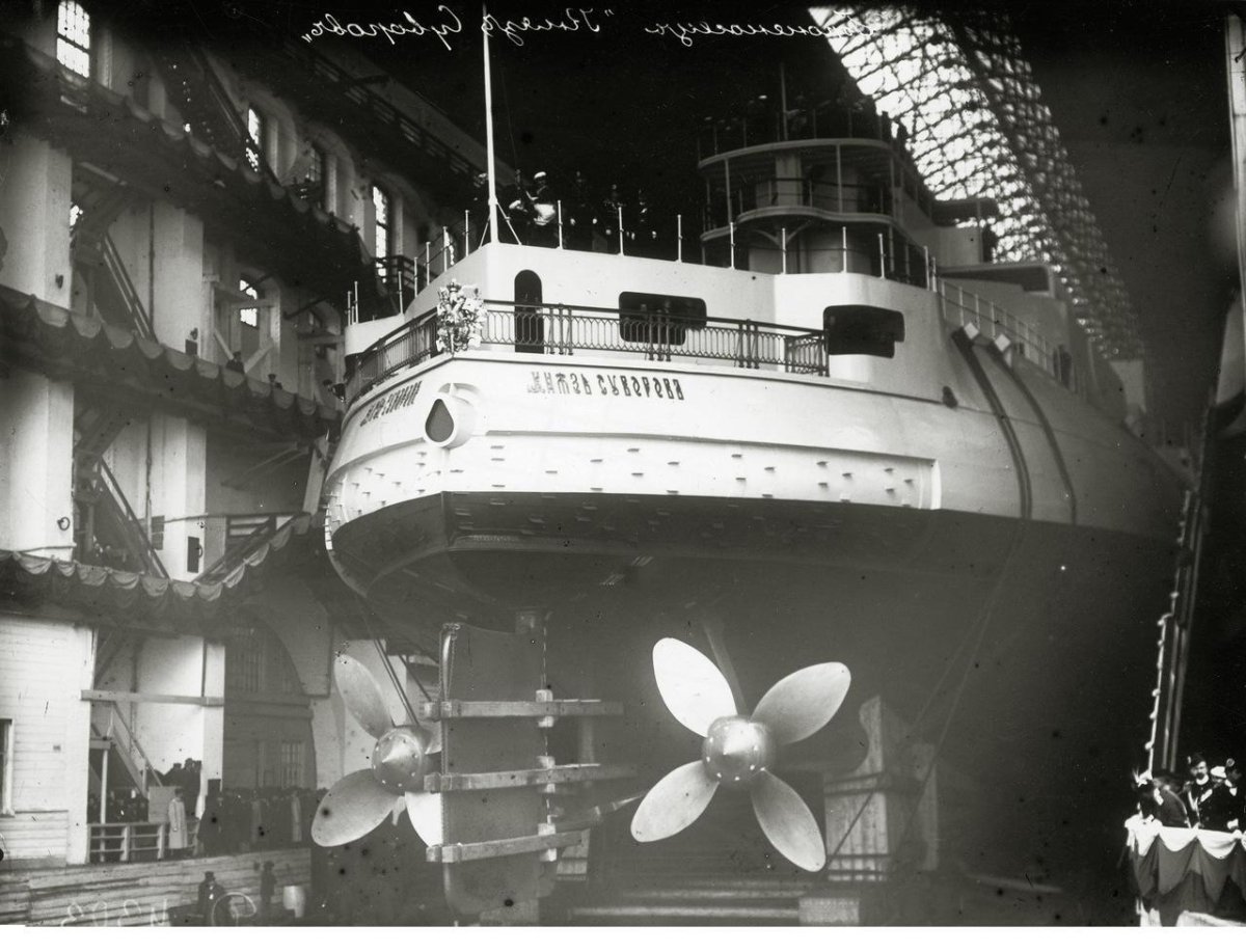 Броненосец князь Суворов