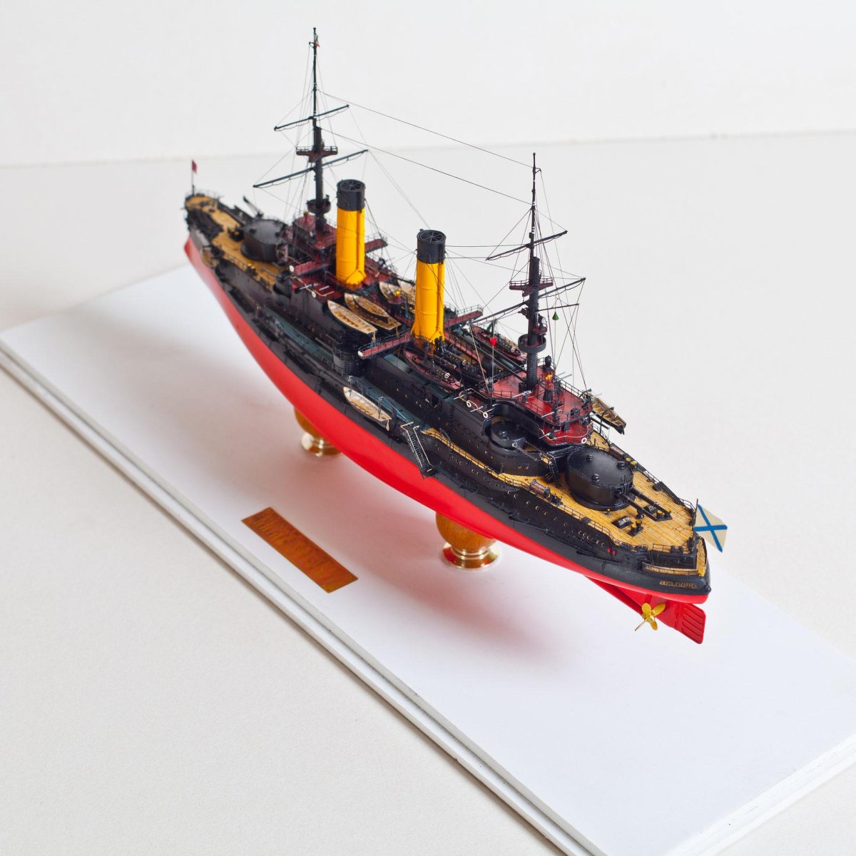 Модель броненосец князь Суворов