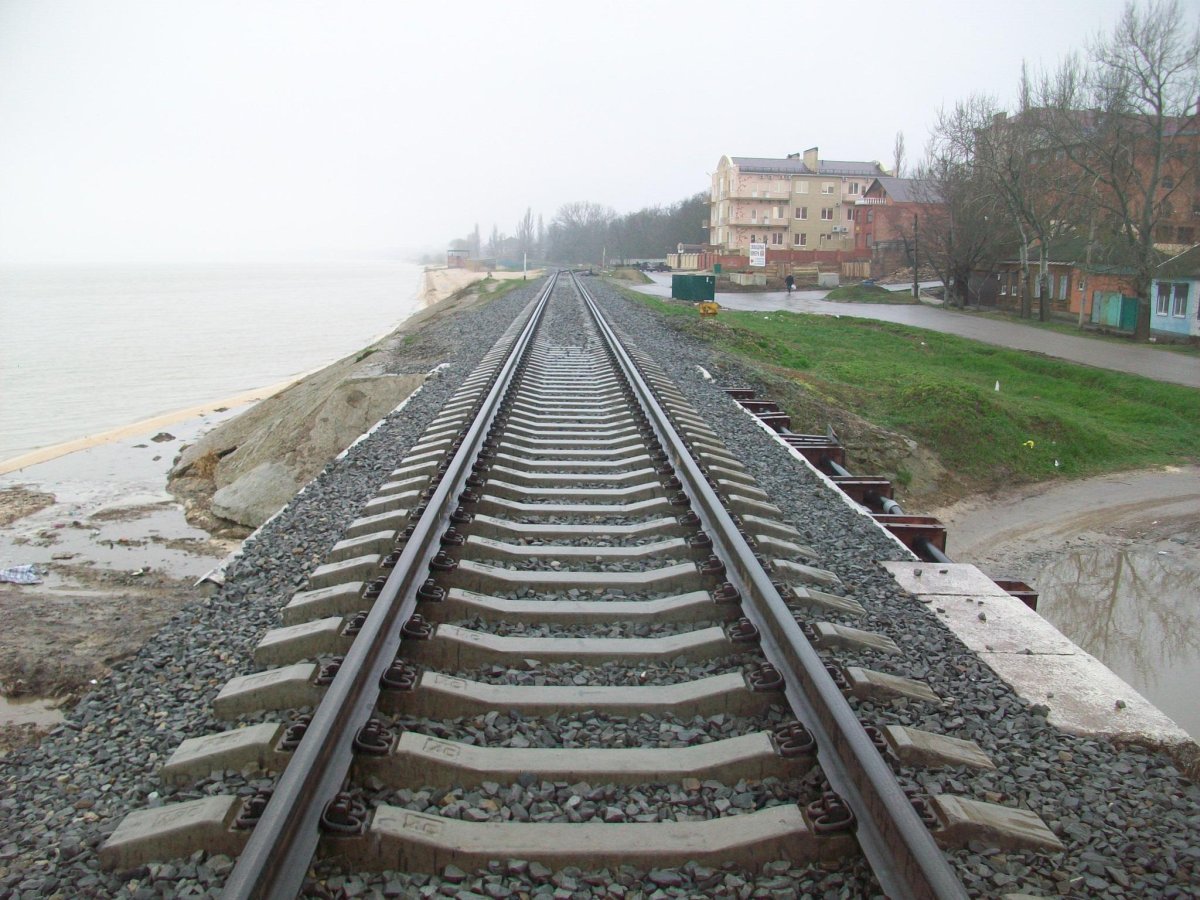 Железнодорожный мост Ейск