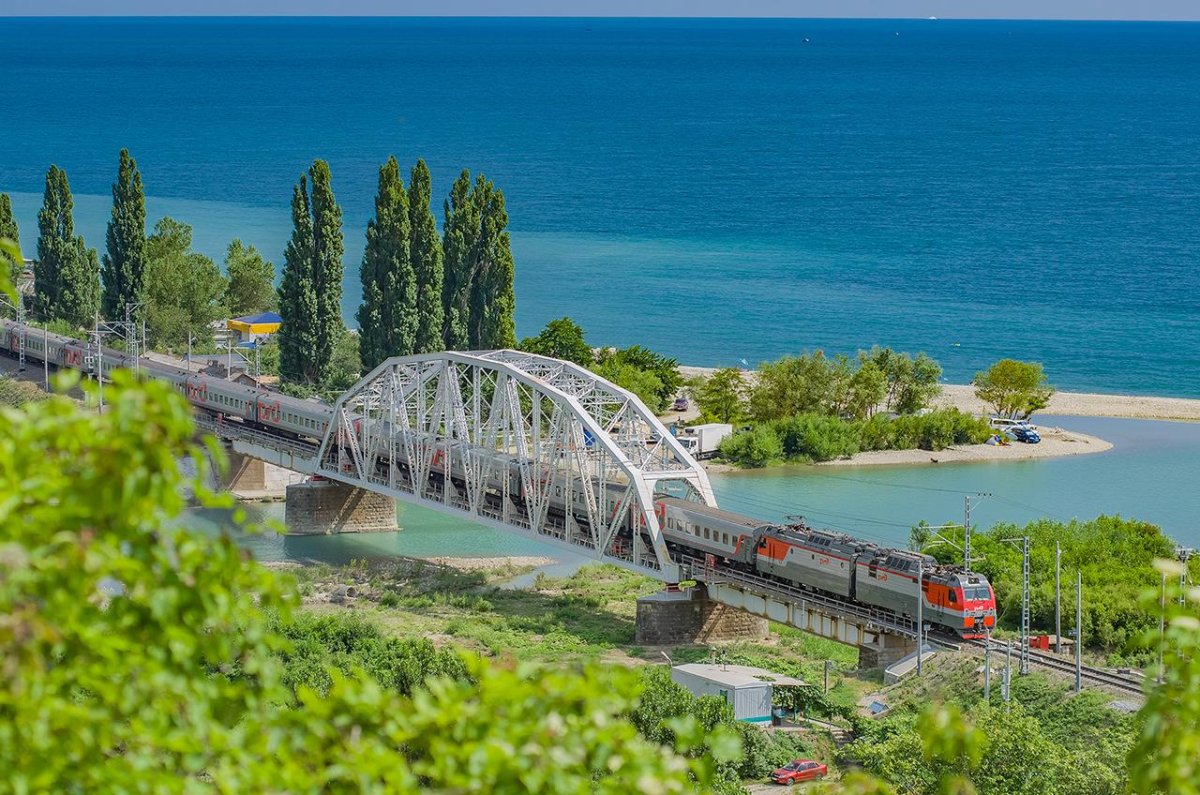 Пусан железная дорога вдоль моря