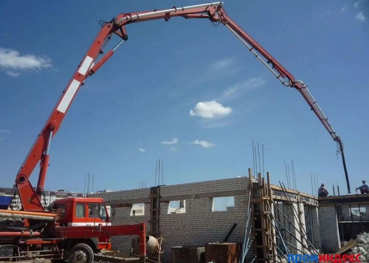 Автобетононасос-смеситель АБНС-29