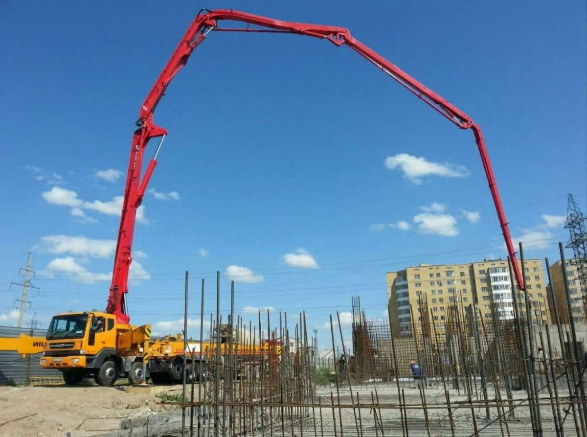 Бетононасос Либхер 52 метра