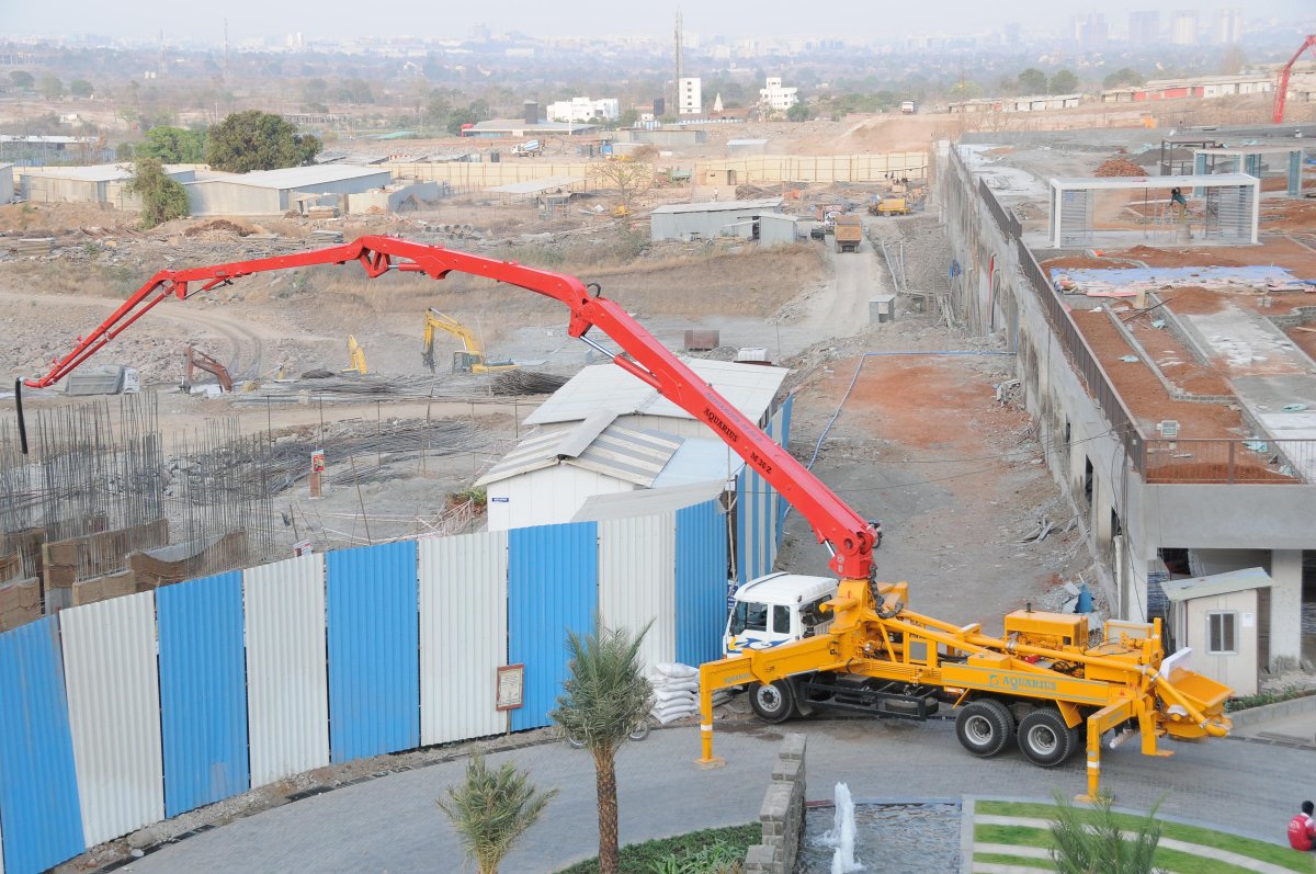 Бетононасос стрела 36 метров