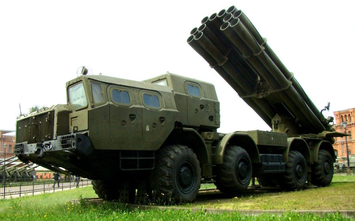 МАЗ-543 ураган тягач