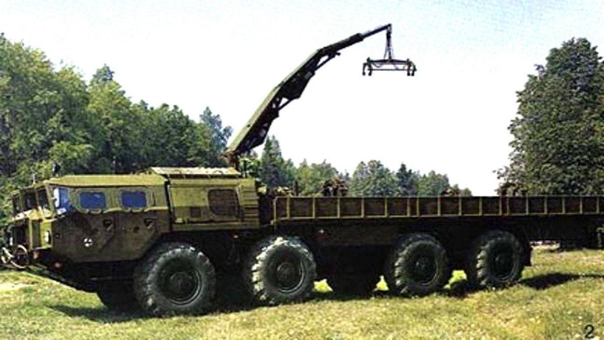 МАЗ 543м смерч