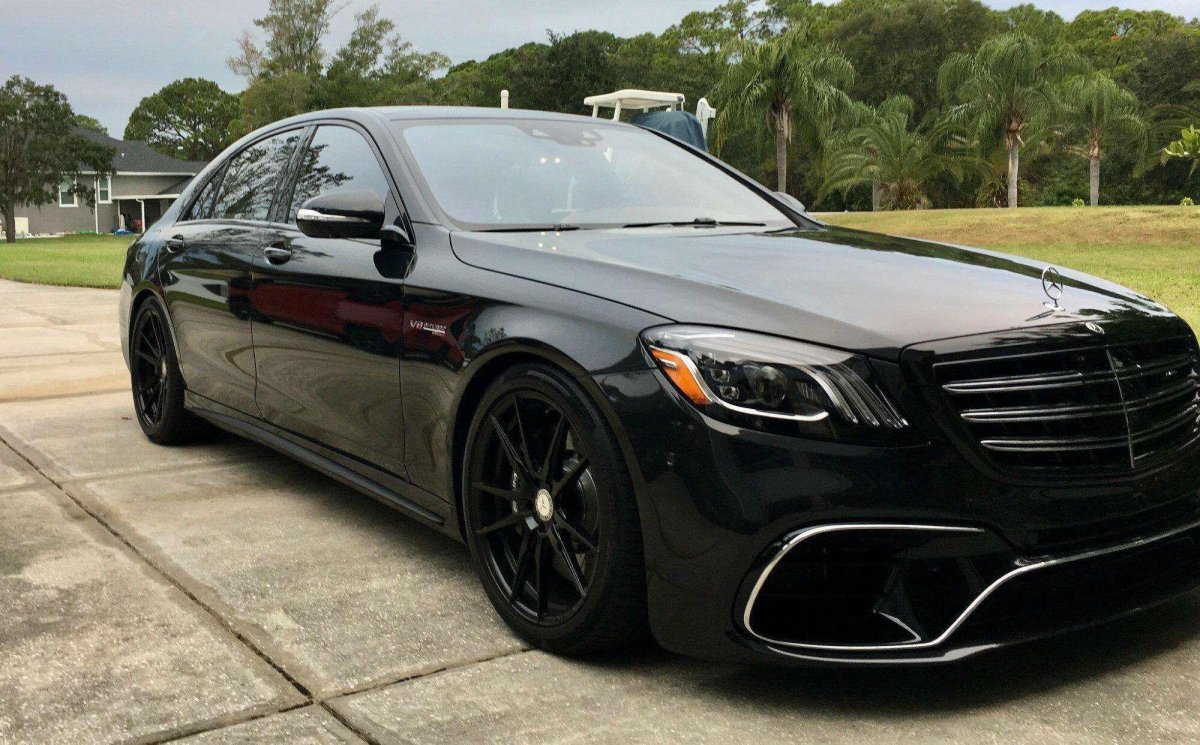 Мерседес w222 AMG черный