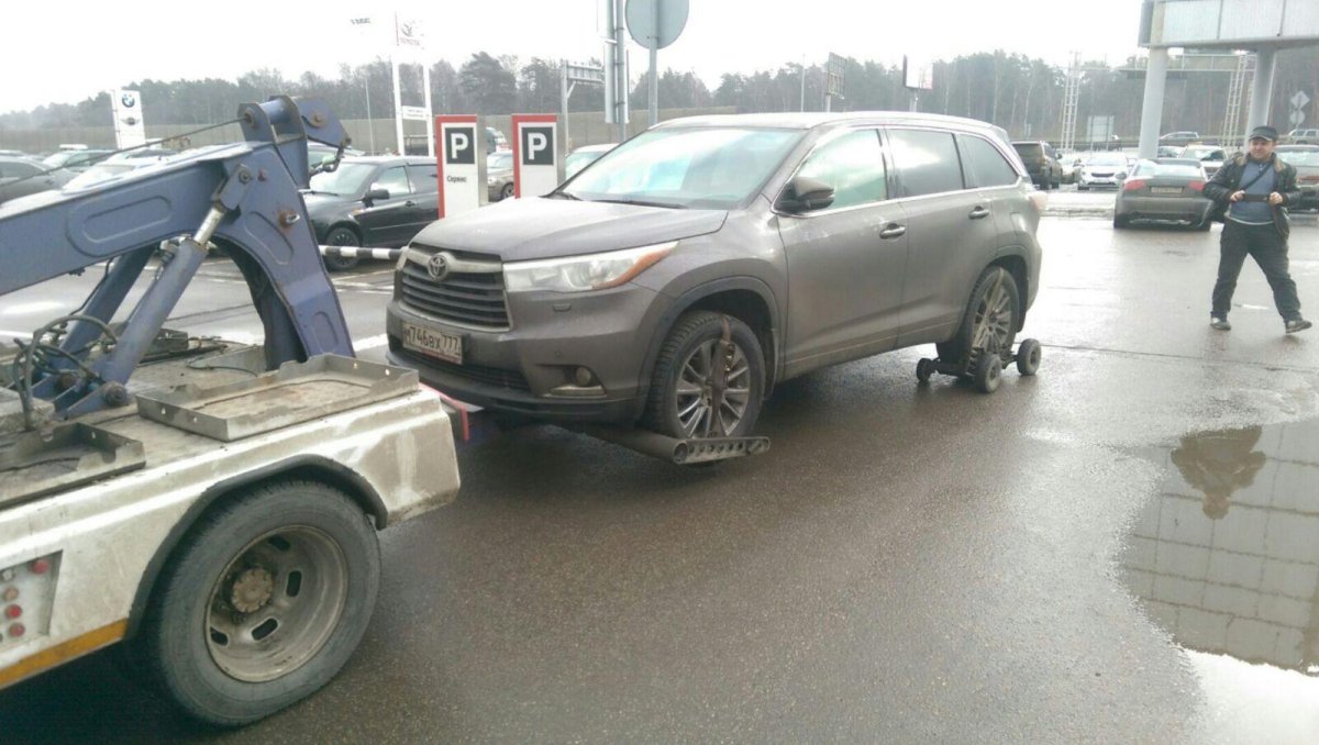 Эвакуатор для паркинга