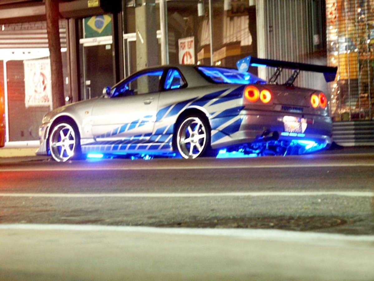 Nissan Skyline GTR r34 Форсаж