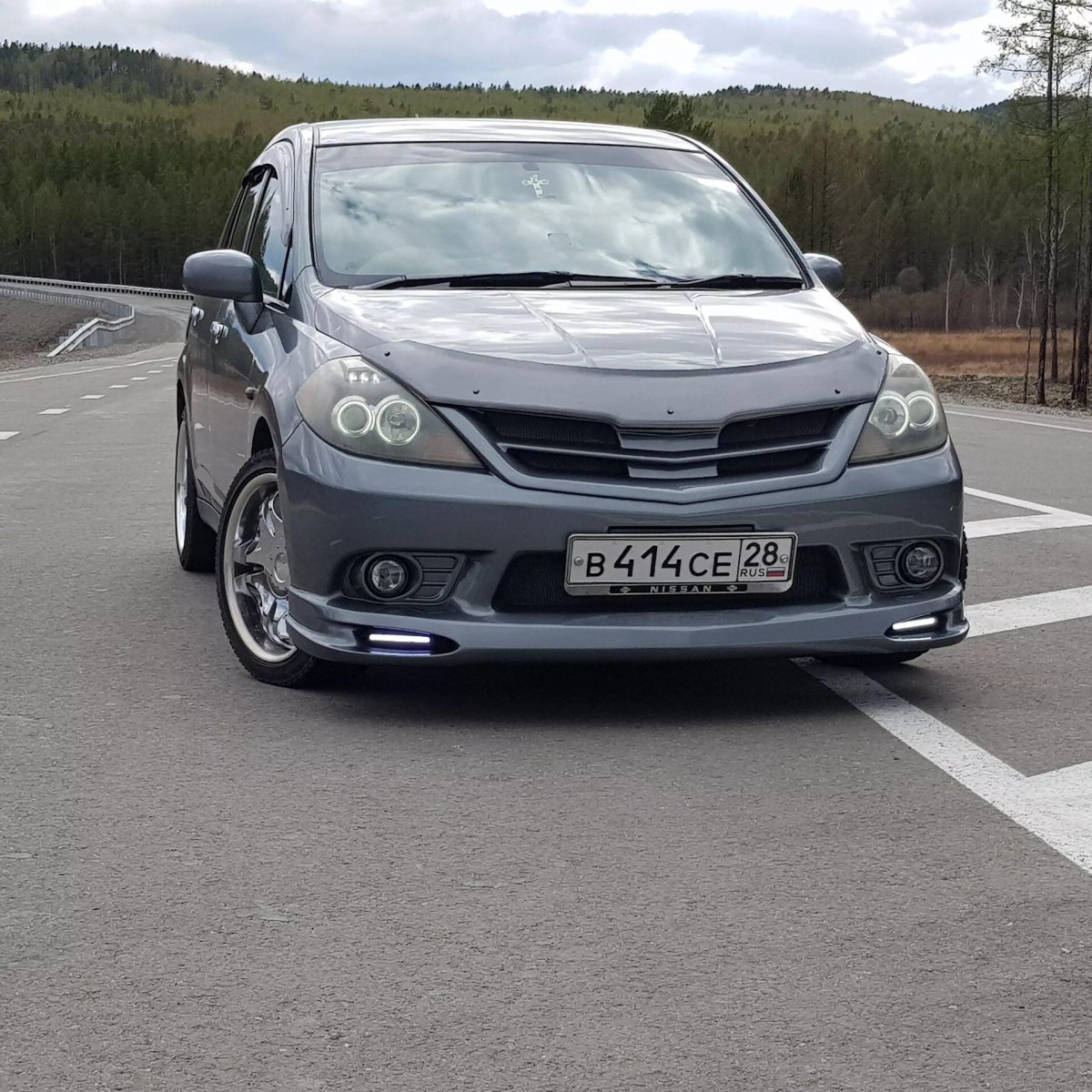 Nissan Tiida c11 Impul