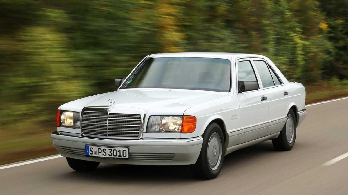 Мерседес Бенц w126