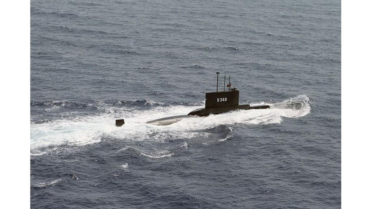 Турецкая подводная лодка TCG Atilay