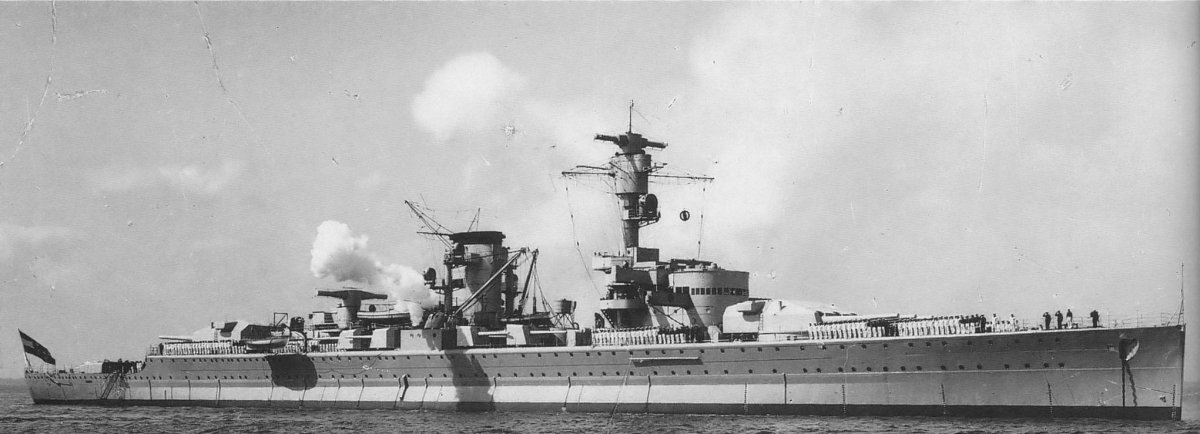 Немецкий крейсер Адмирал Шеер