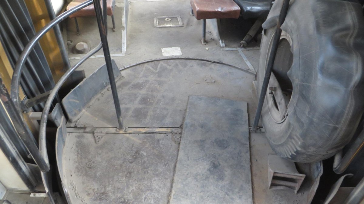 ЗИЛ 131 запасное колесо