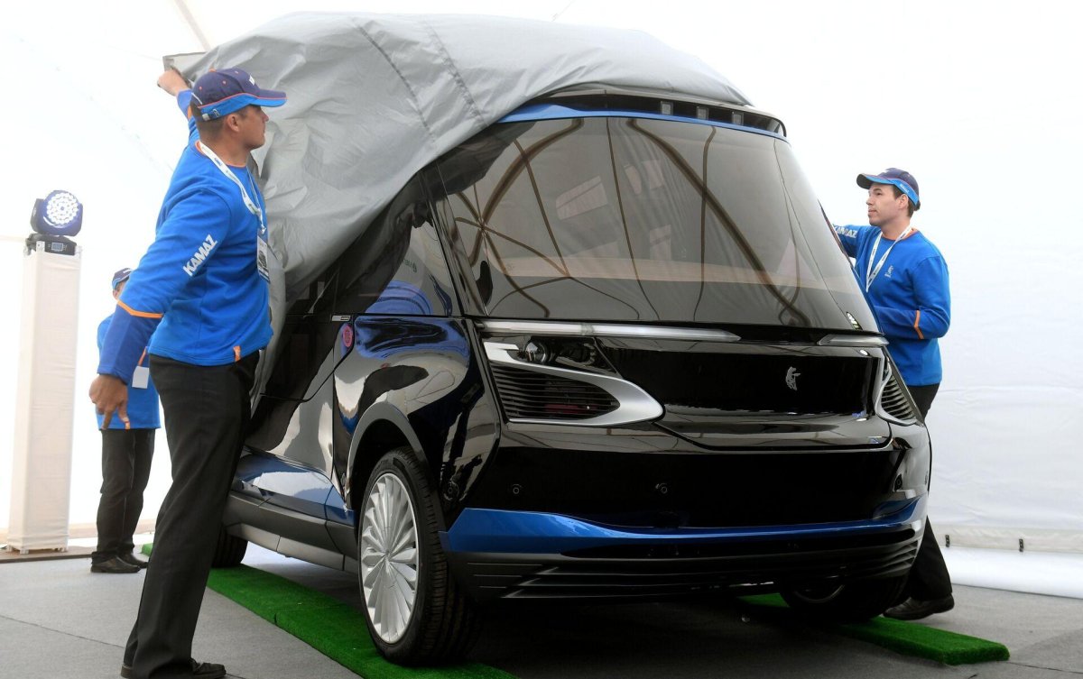 Беспилотный электробус КАМАЗ