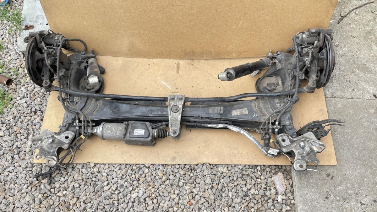 Подрамник передний Hyundai Tucson 2008