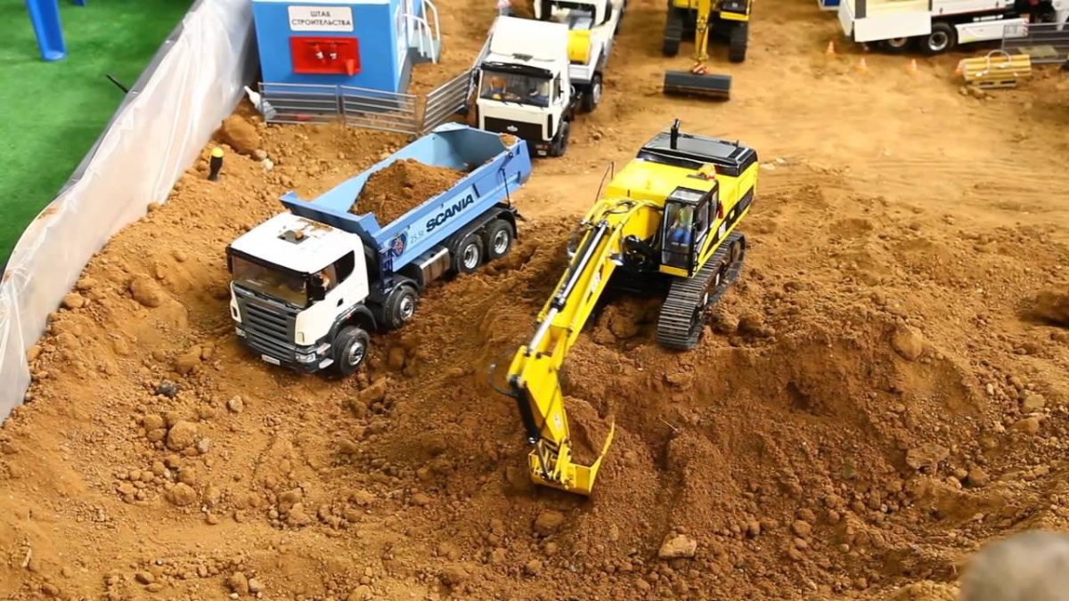 Радиоуправляемые модели строительной техники