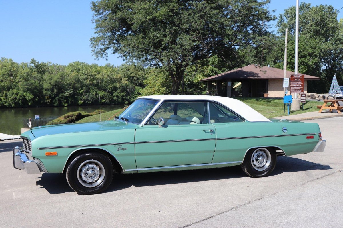 Dodge Dart 1975
