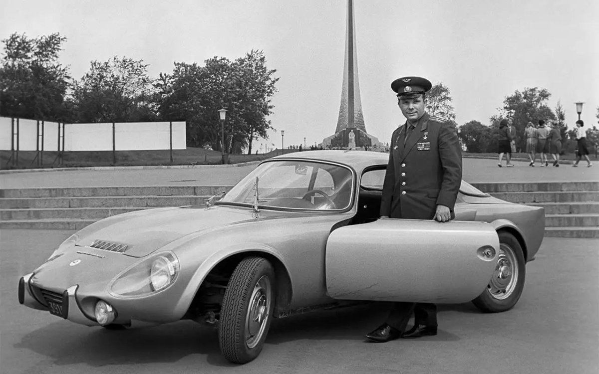 Волга Гагарина 12-04 ЮАГ