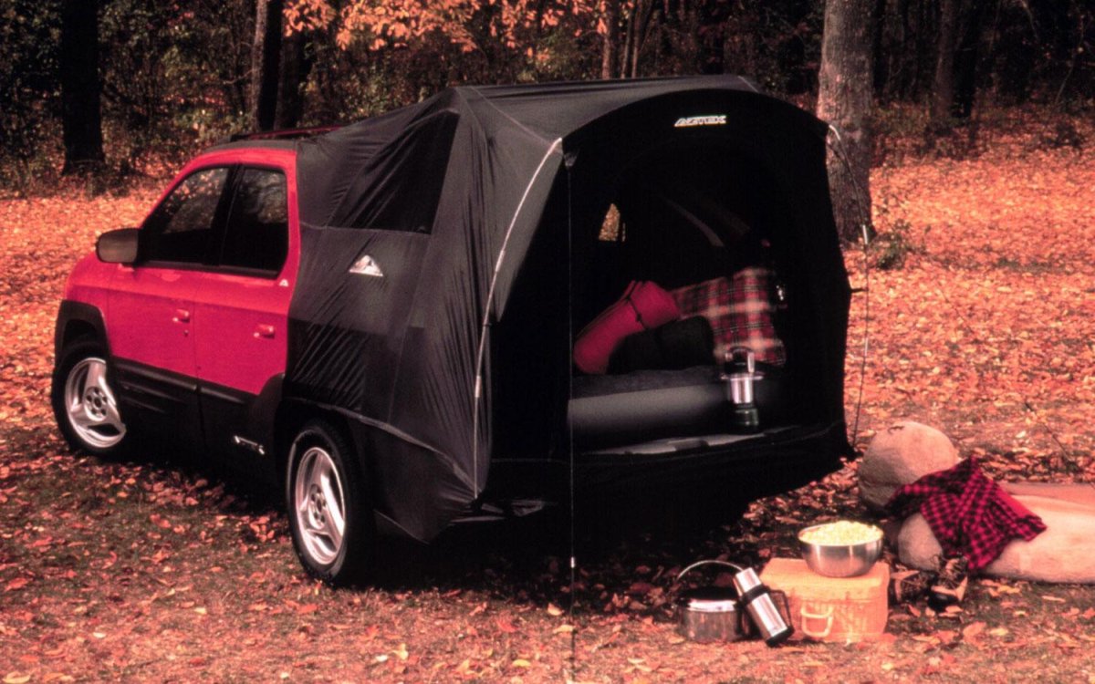 Pontiac Aztek палатка