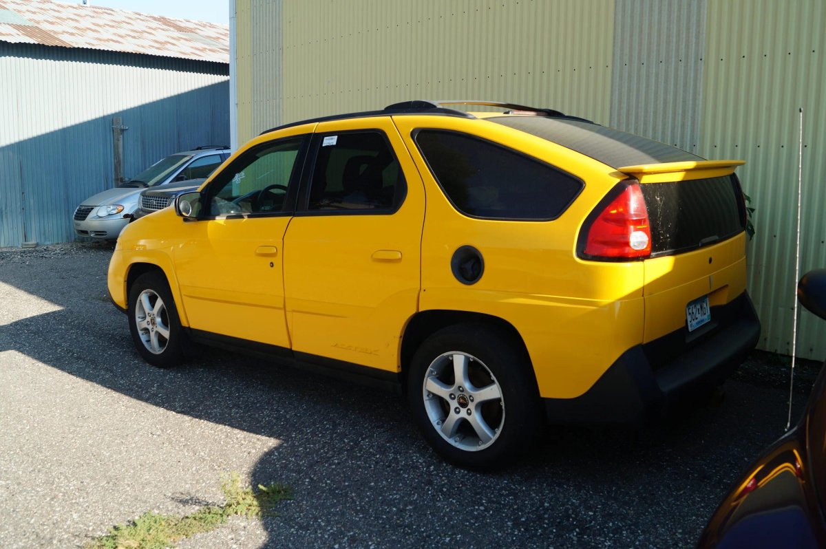 Pontiac Aztek