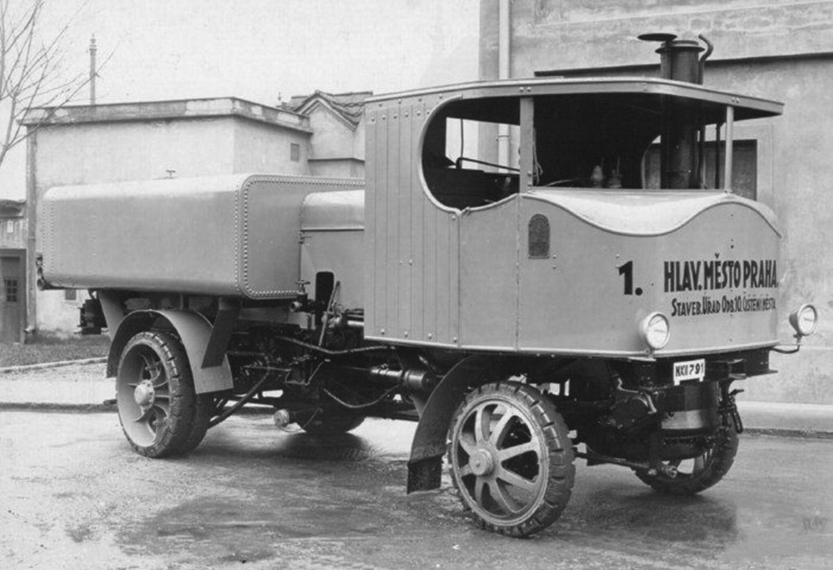 Грузовик Skoda Sentinel