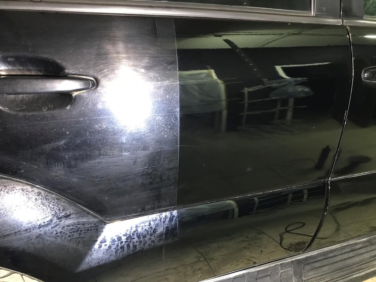 Зеркальная полировка авто