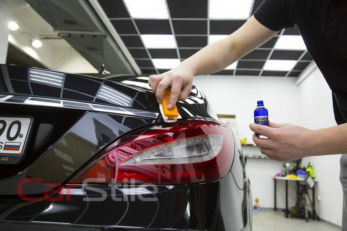 Полировка автомобиля Мерседеса