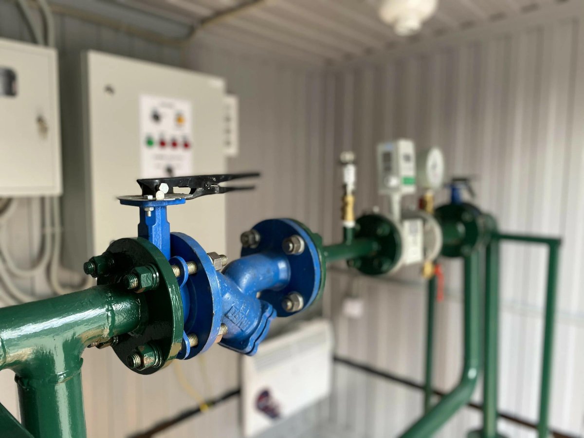 Насосная станция над артскважиной