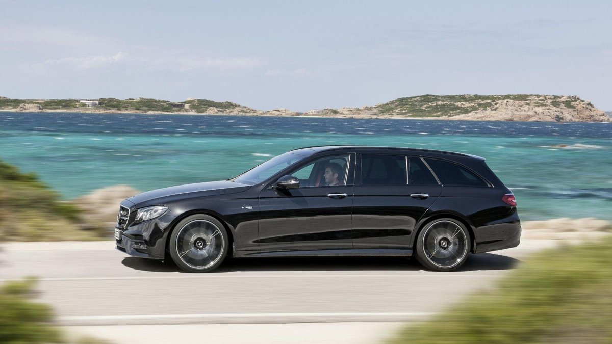 Мерседес универсал 2017