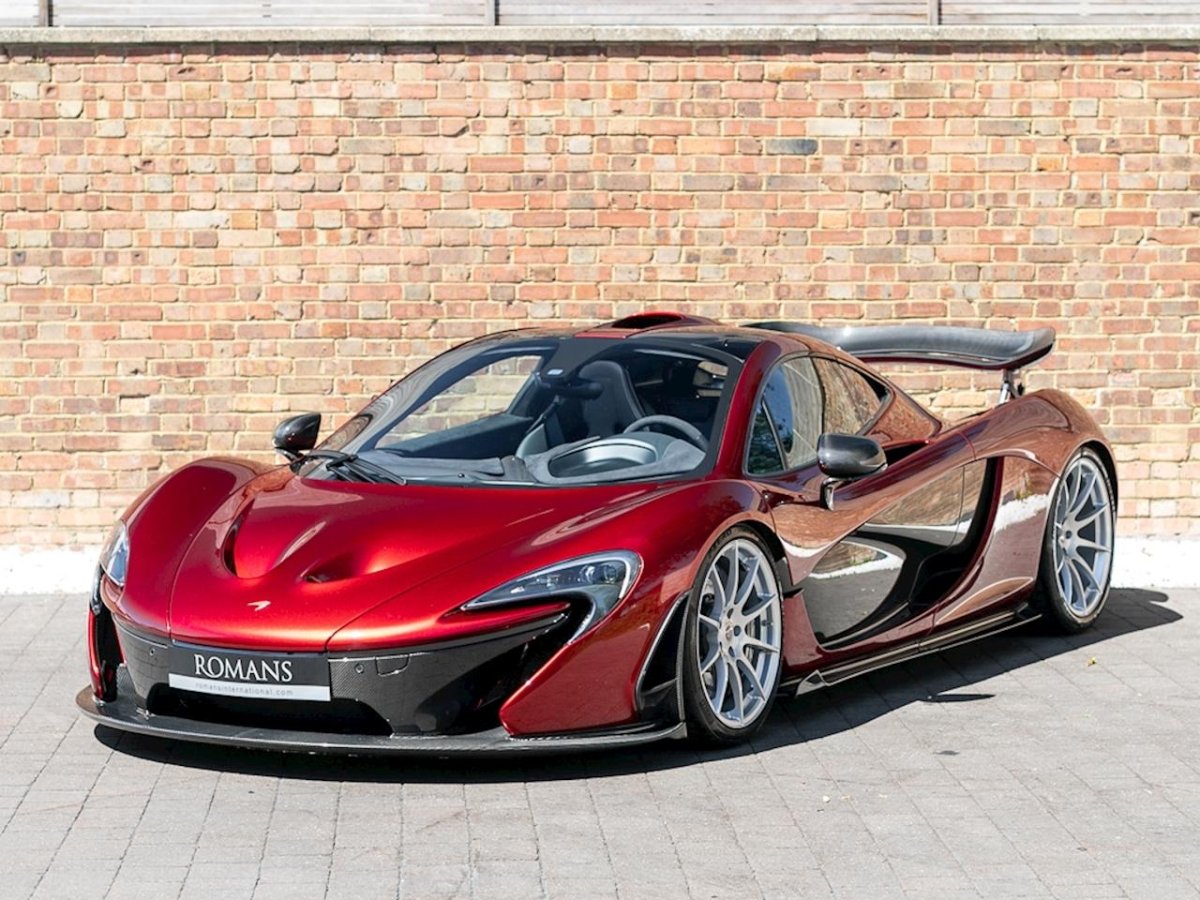 Макларен п1 красный