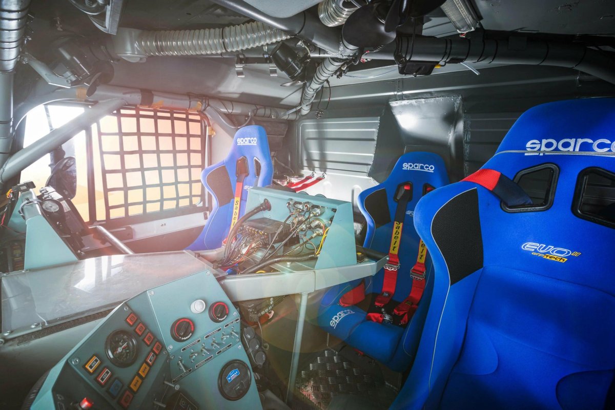 КАМАЗ 43509 Дакар кабина