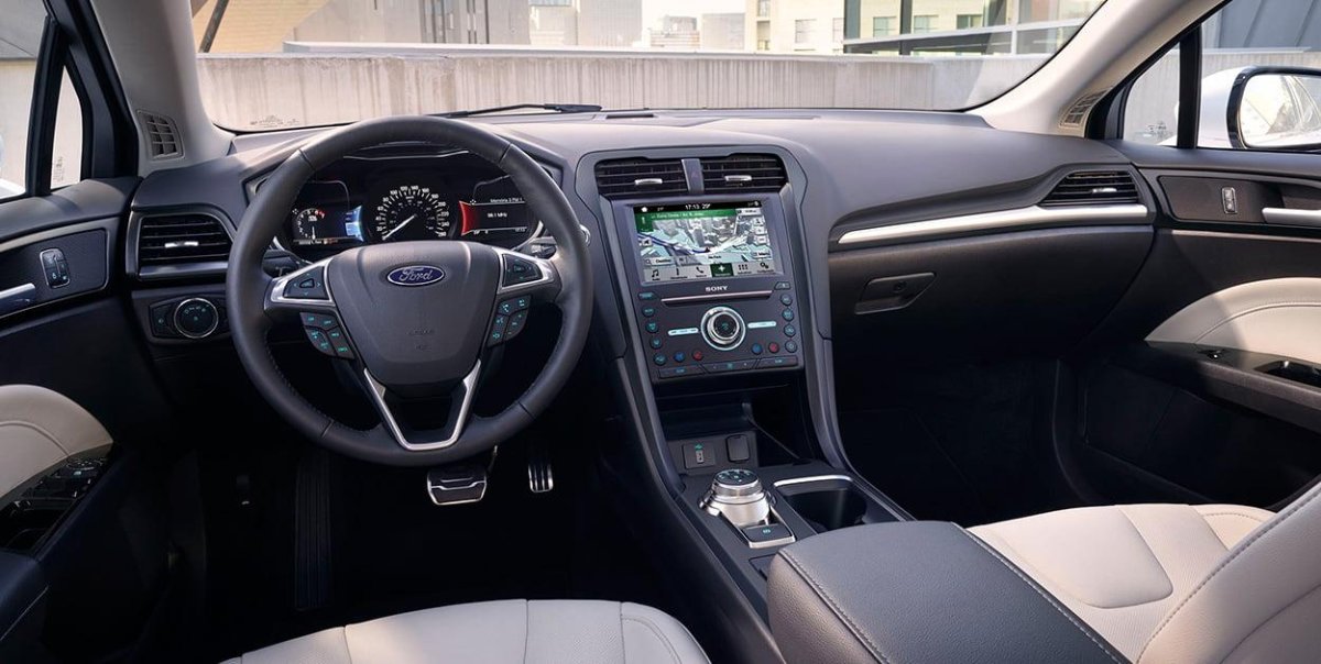 Ford Fusion Titanium 2018