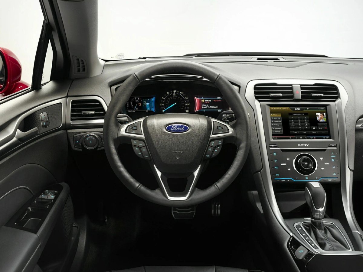 Ford Fusion 2014 салон