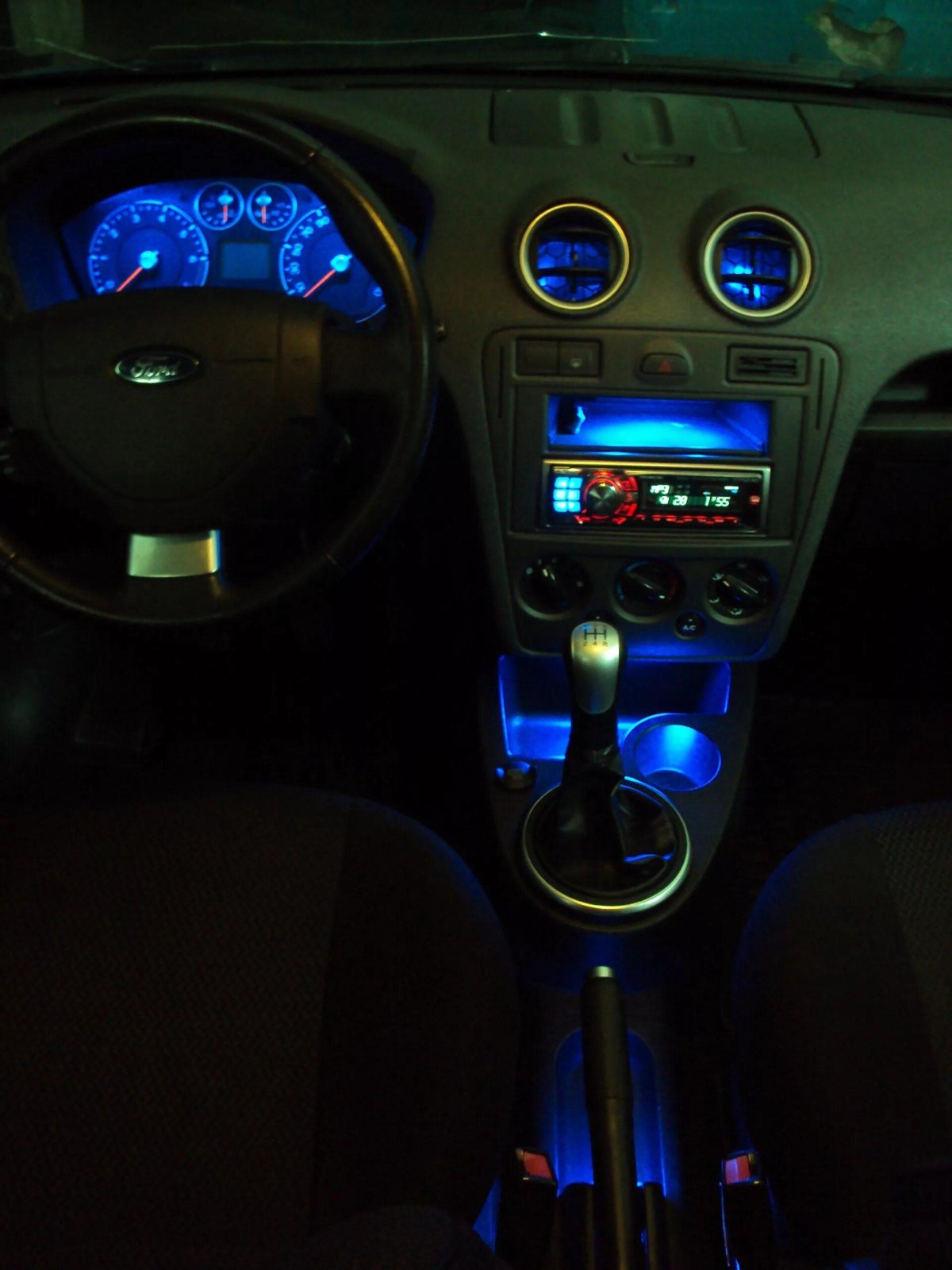 Форд Фьюжн тюнинг салона