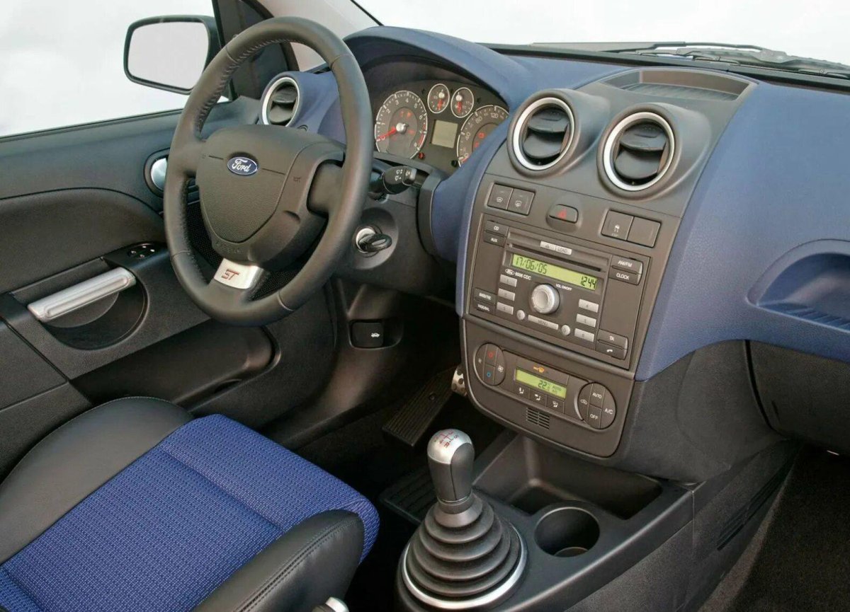 Форд Фиеста 2007 1.4 робот