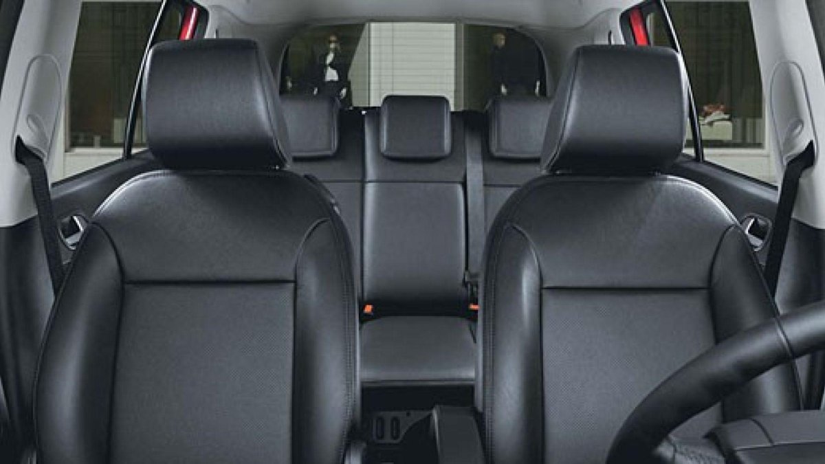 Салон сзади Ford Fusion